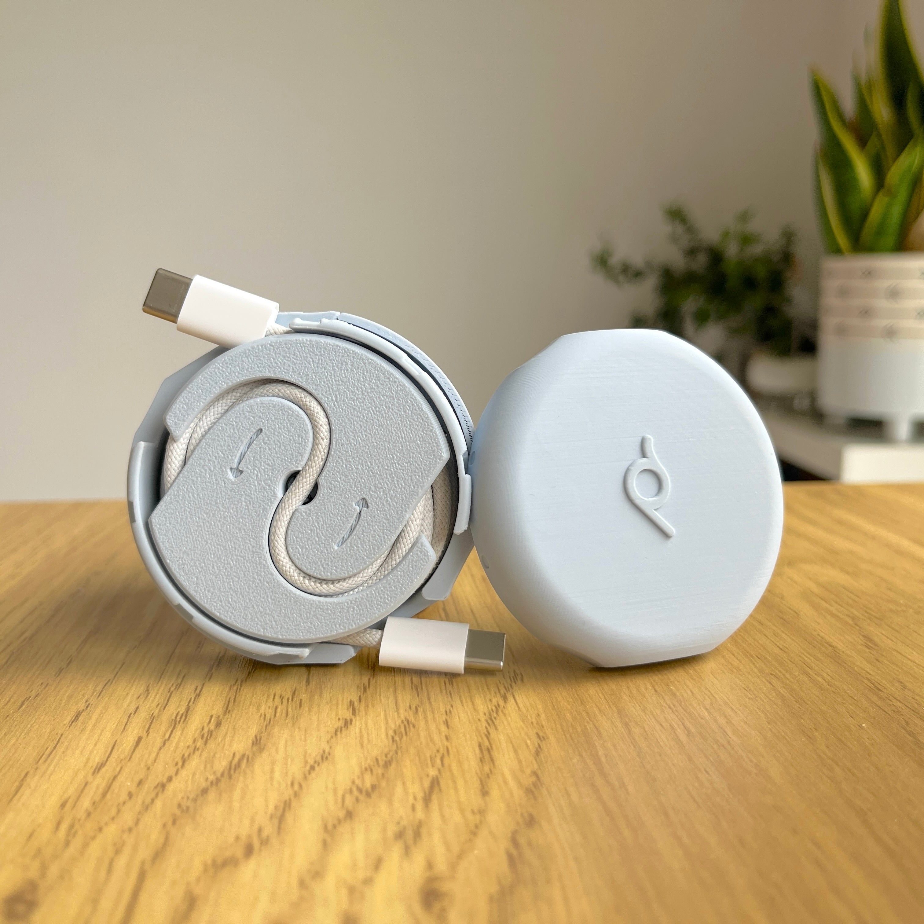 Multi-Functional 3-in-1 Retractable Fast-Charging Cable